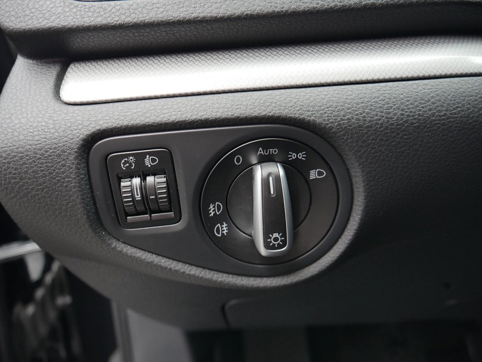 Volkswagen Sharan 2.0 TDi Match