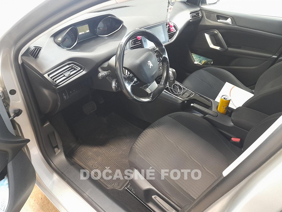 Peugeot 308 1.6 HDi 