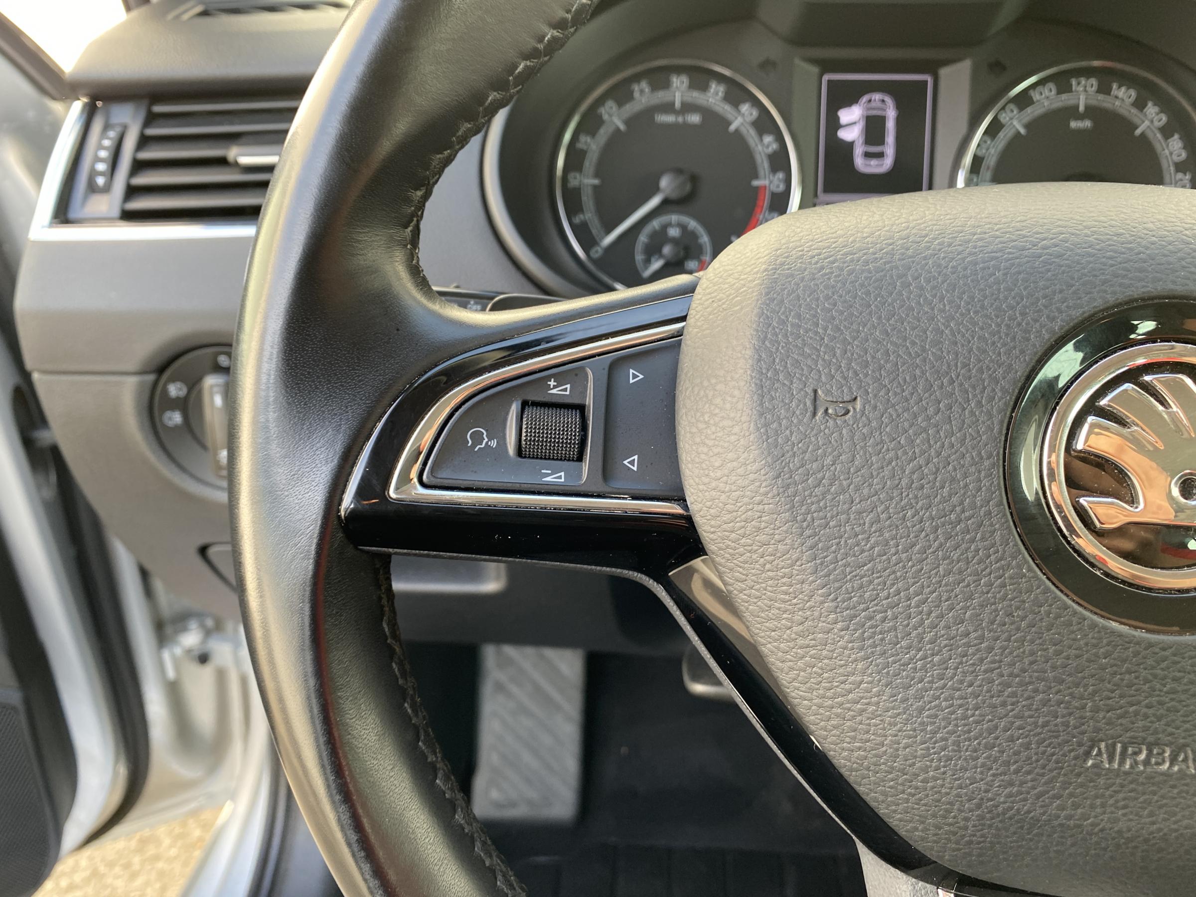 Škoda Octavia III, 2018 - pohled č. 13