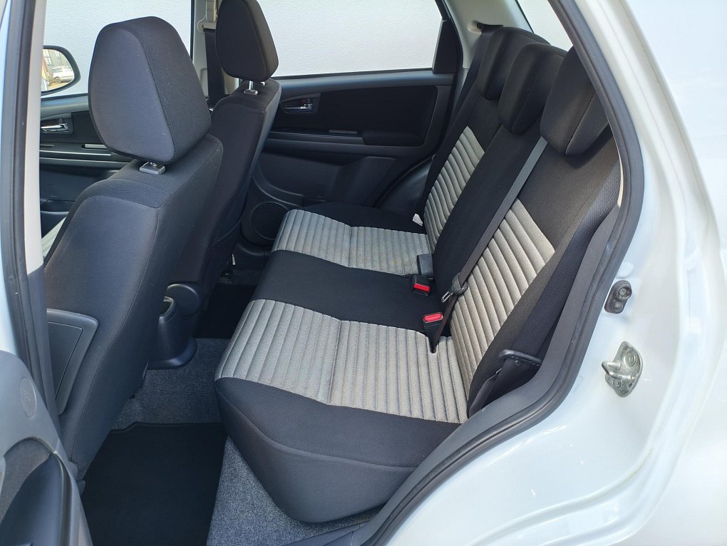 Suzuki SX4 1.6 VVT City+ 2WD