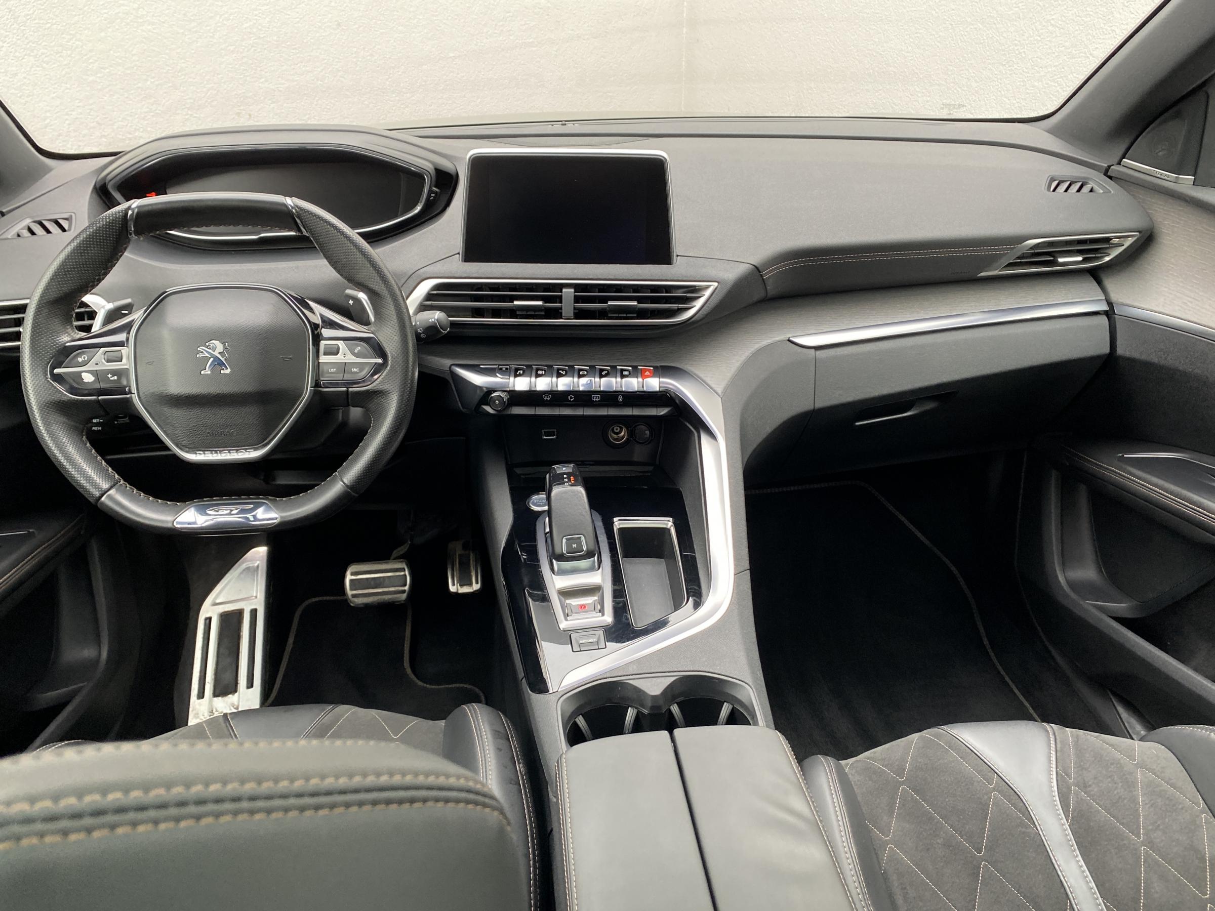 Peugeot 5008, 2017 - pohled č. 8