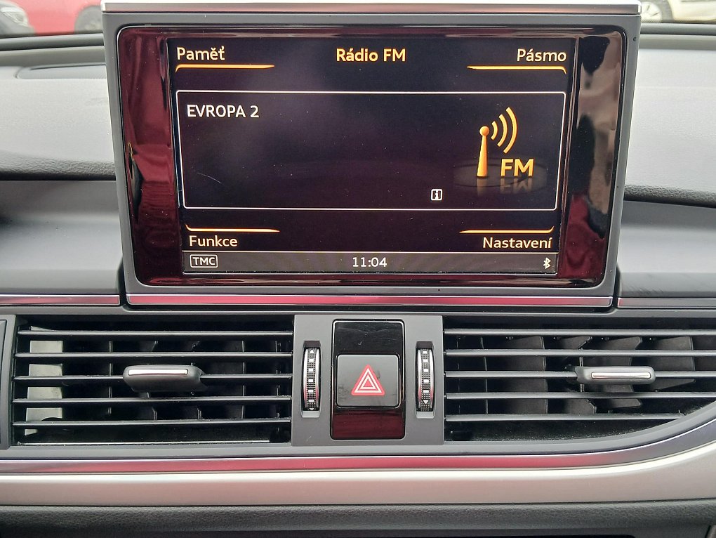 Audi A6 2.0TDi S-line