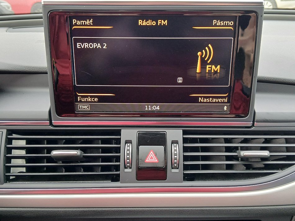 Audi A6 2.0TDi S-line