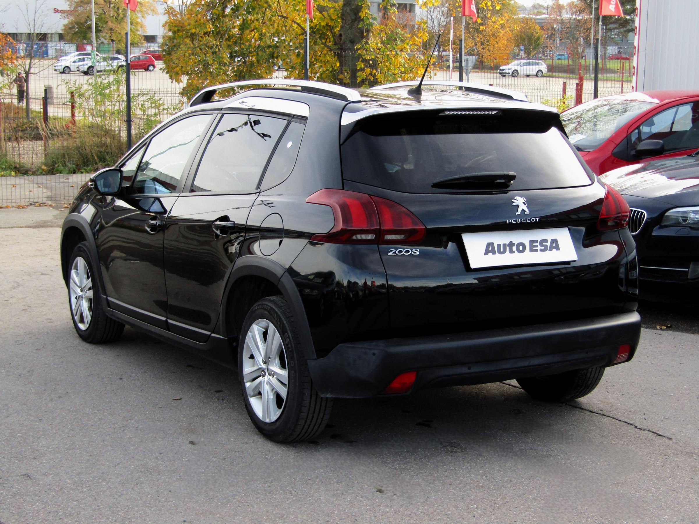 Peugeot 2008, 2019 - pohled č. 6