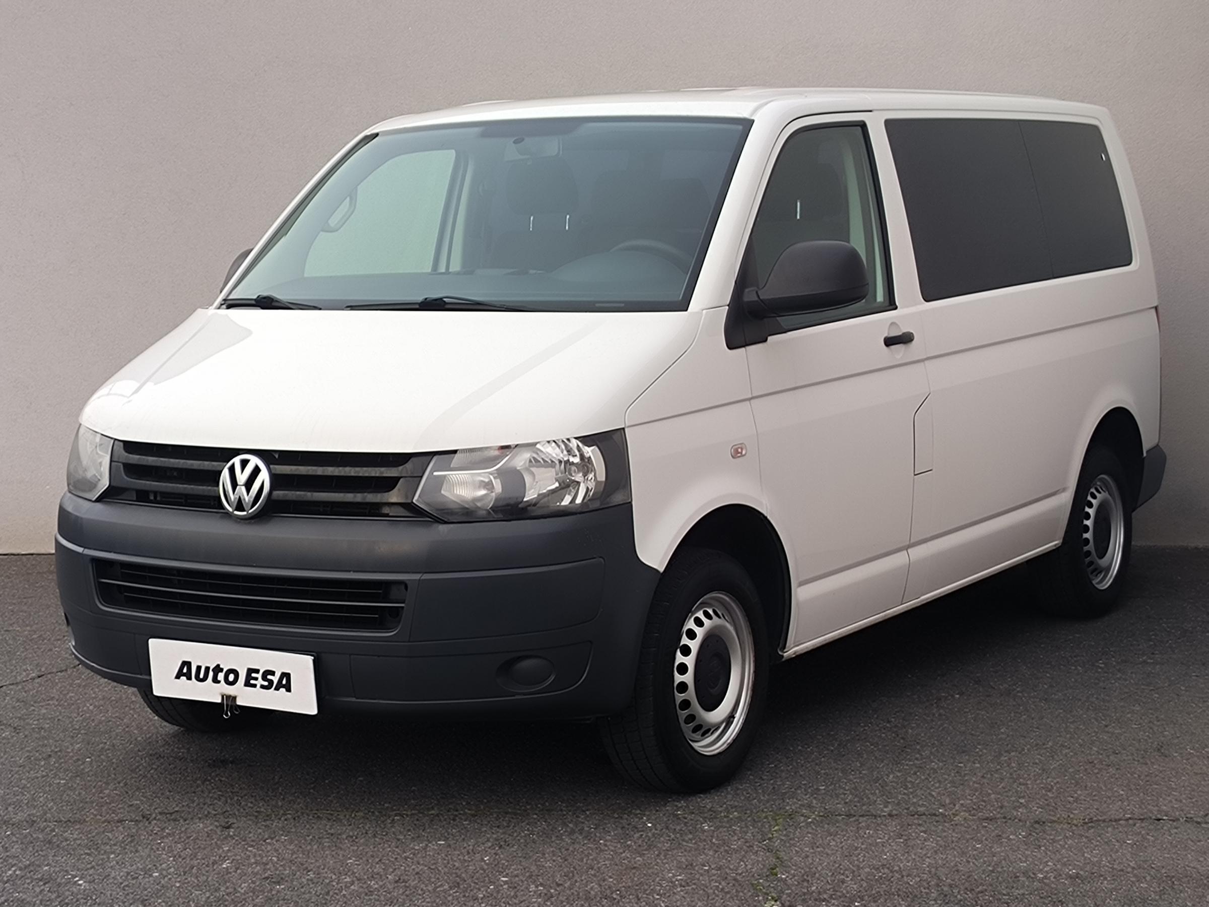 Volkswagen Transporter, 2011 - pohled č. 3