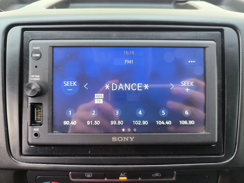 Volkswagen Transporter 2.0TDi  9míst