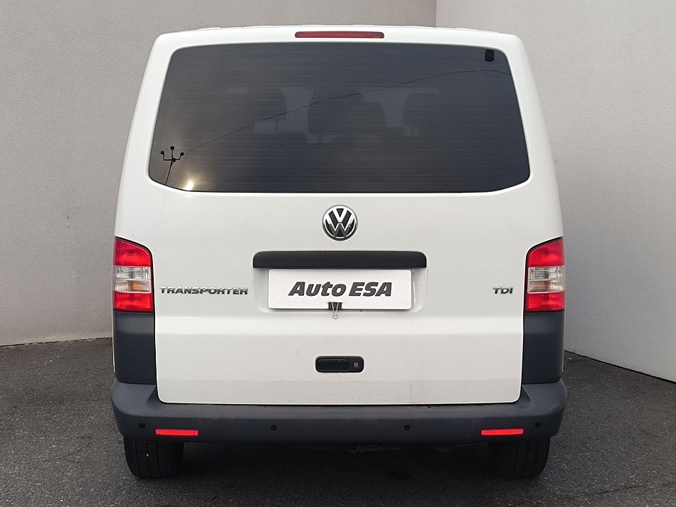 Volkswagen Transporter 2.0TDi  9míst