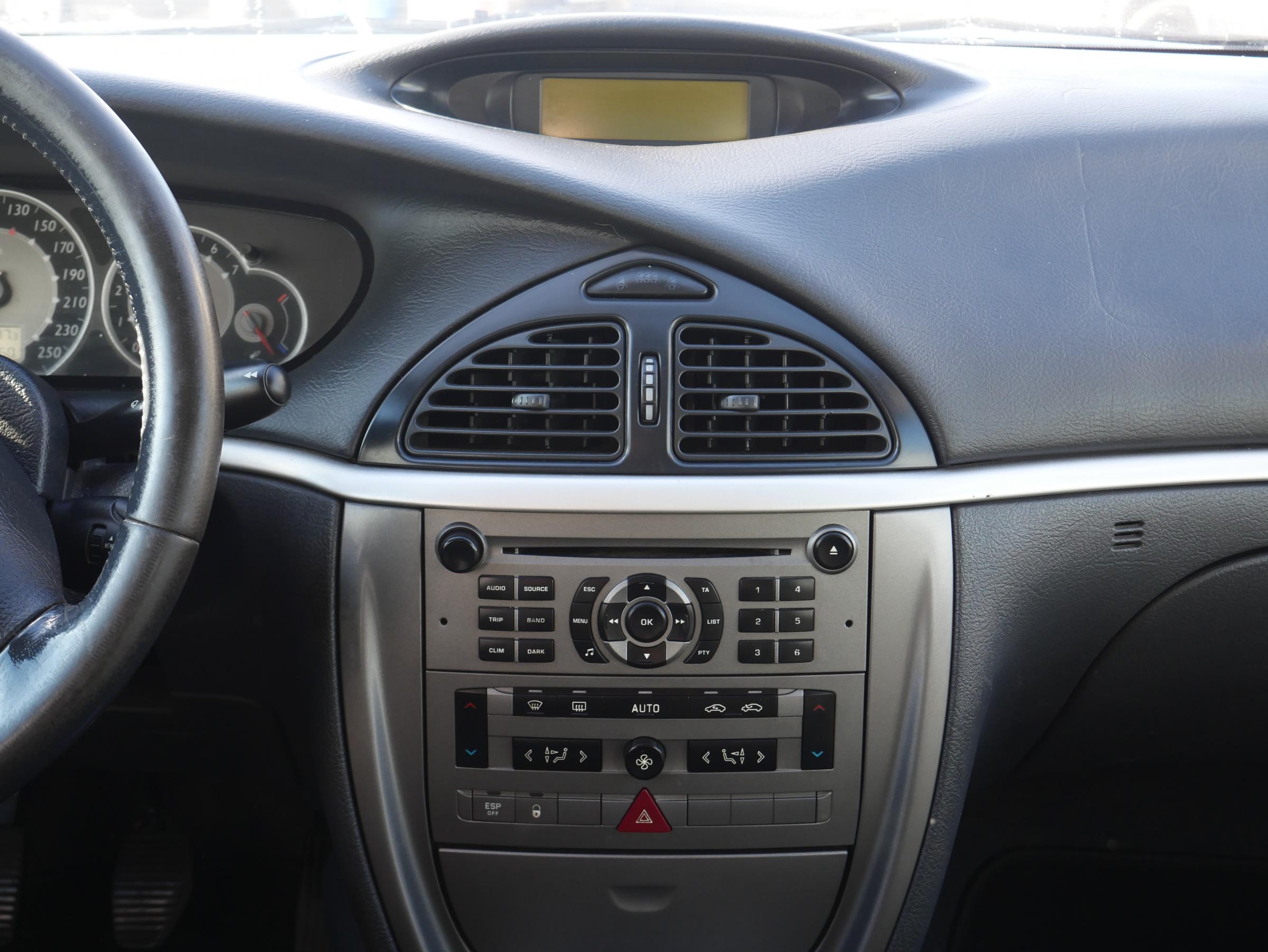 Citroën C5, 2007 - pohled č. 11