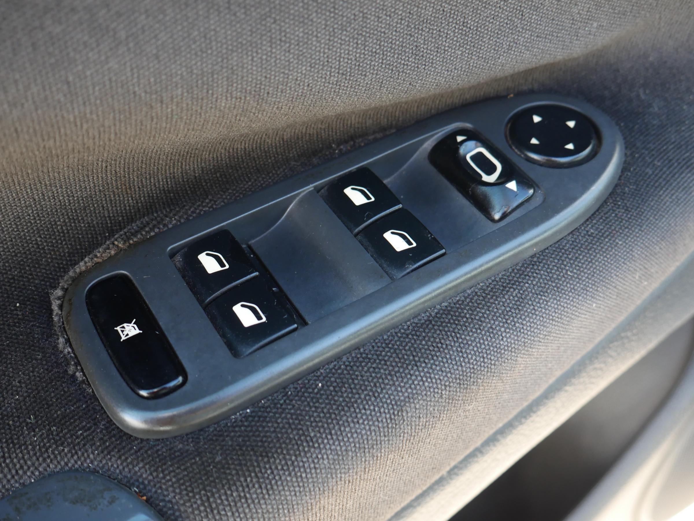 Citroën C5, 2007 - pohled č. 15