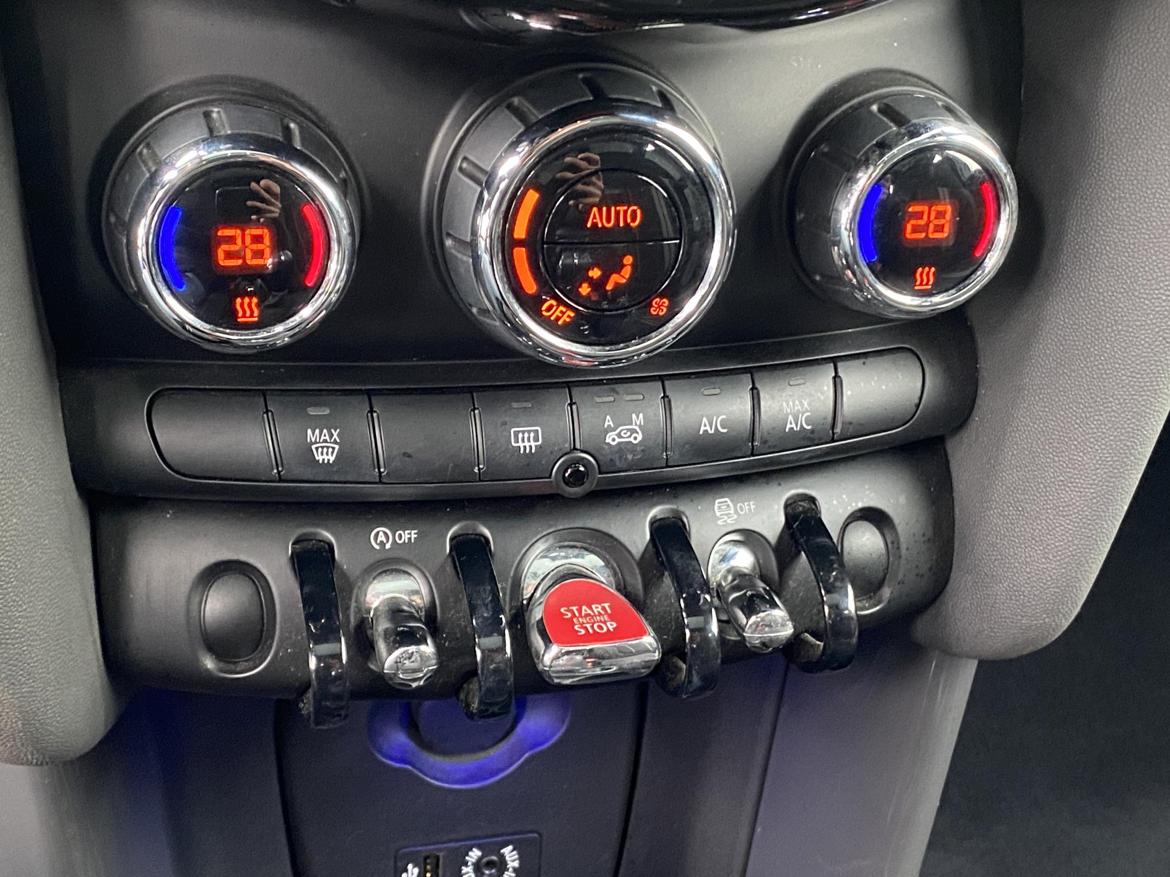 Mini Cooper, 2015 - pohled č. 15