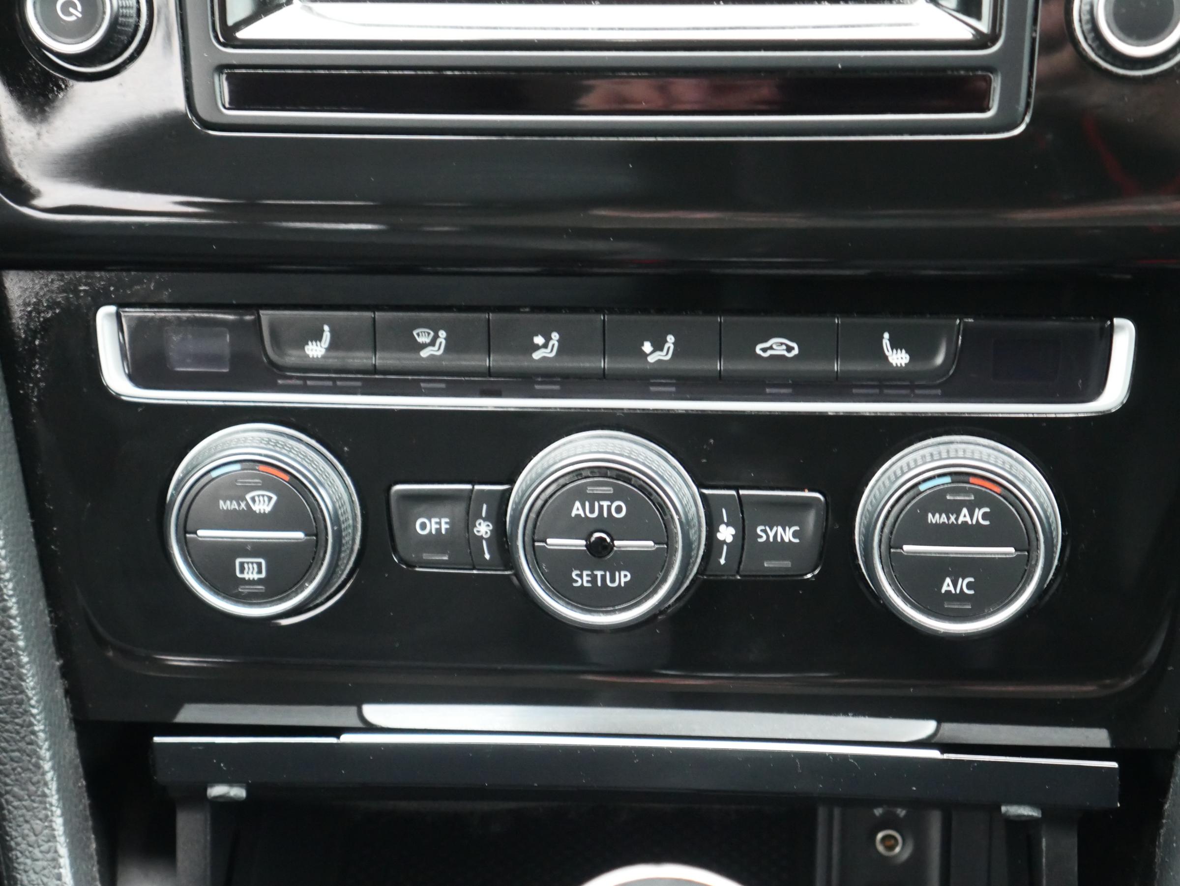 Volkswagen Golf, 2013 - pohled č. 13