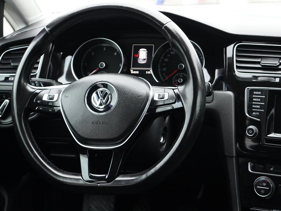 Volkswagen Golf 2.0TDi 