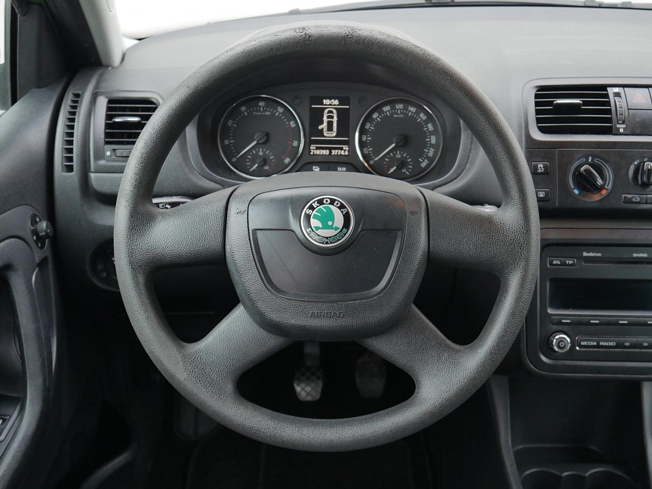 Škoda Fabia II 1.2 TSI Ambiente