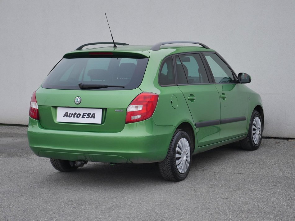Škoda Fabia II 1.2 TSI Ambiente