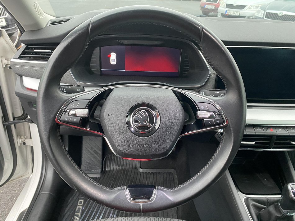 Škoda Octavia IV 1.5 TSI 