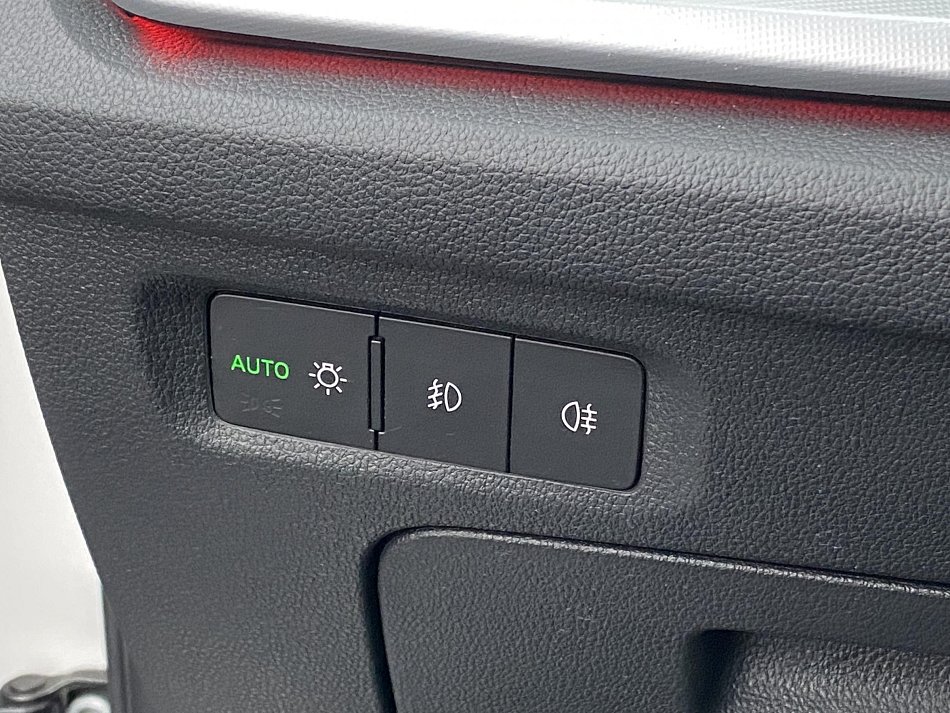 Škoda Octavia IV 1.5 TSI 