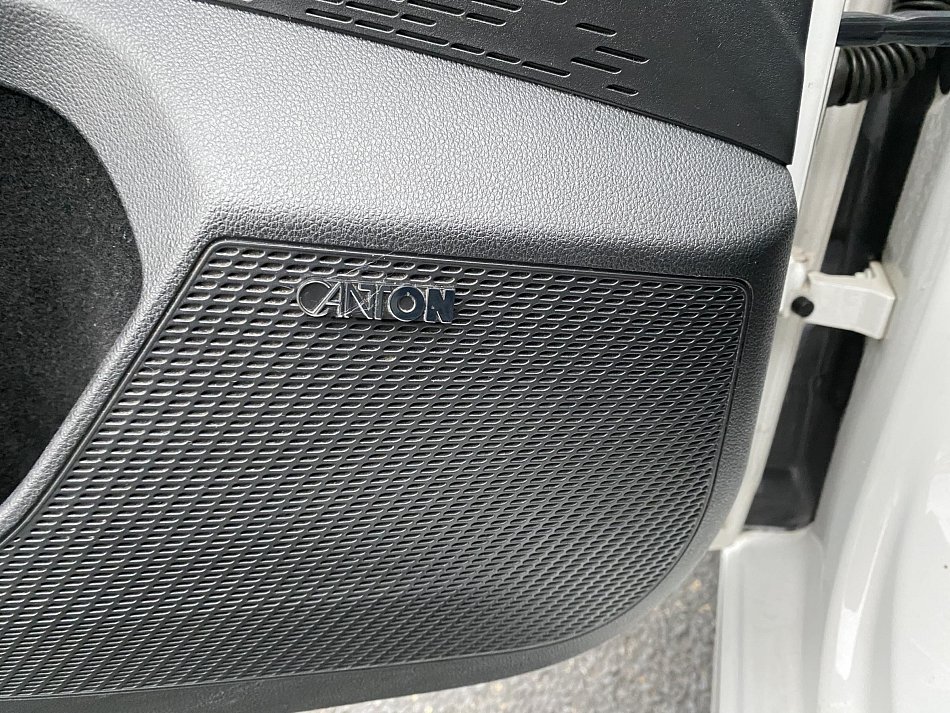 Škoda Octavia IV 1.5 TSI 