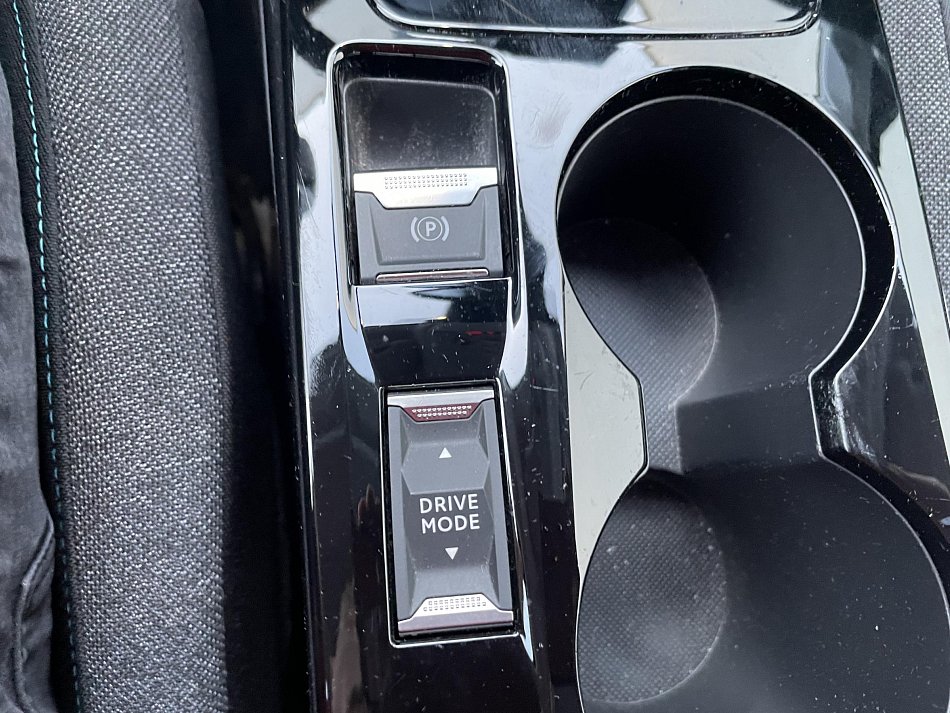 Peugeot 208 1.2PT Style