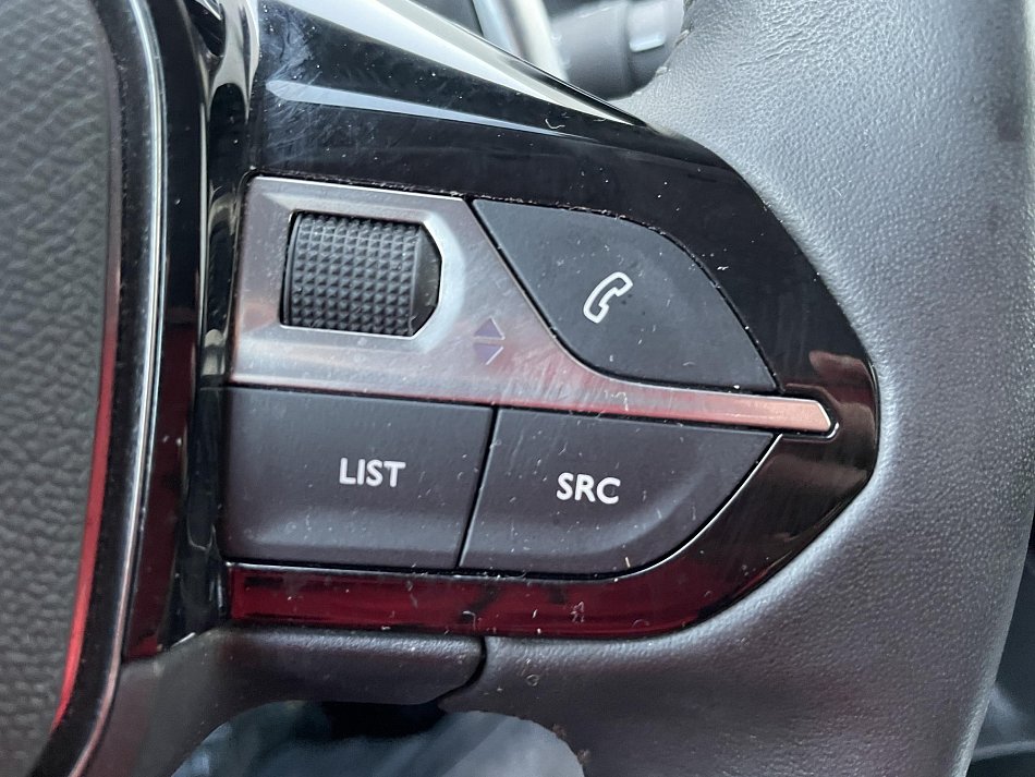 Peugeot 208 1.2PT Style