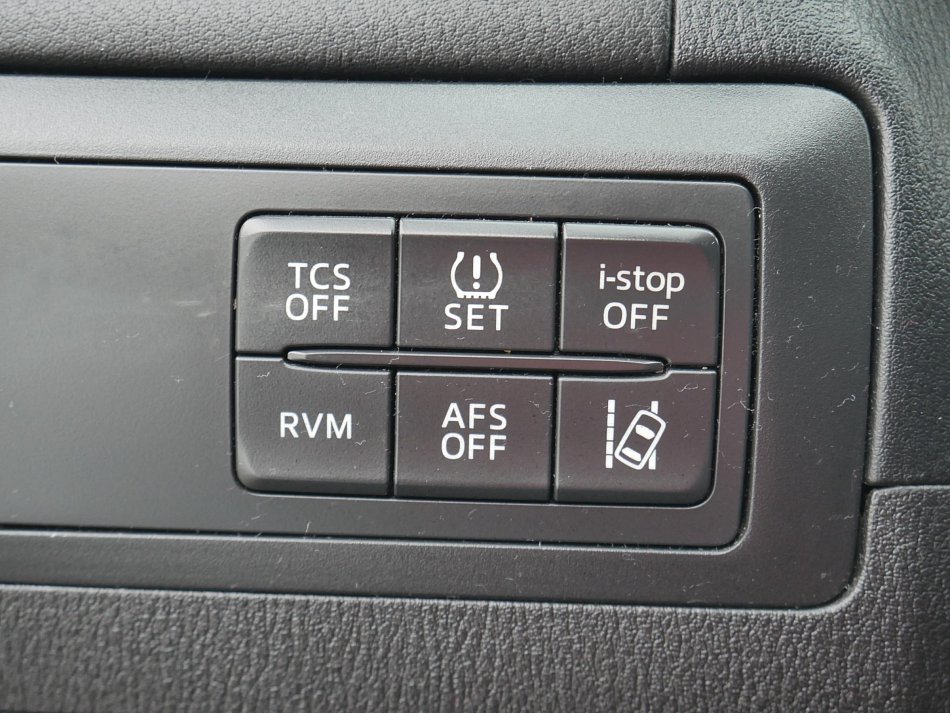 Mazda CX-5 2.0i  4x4