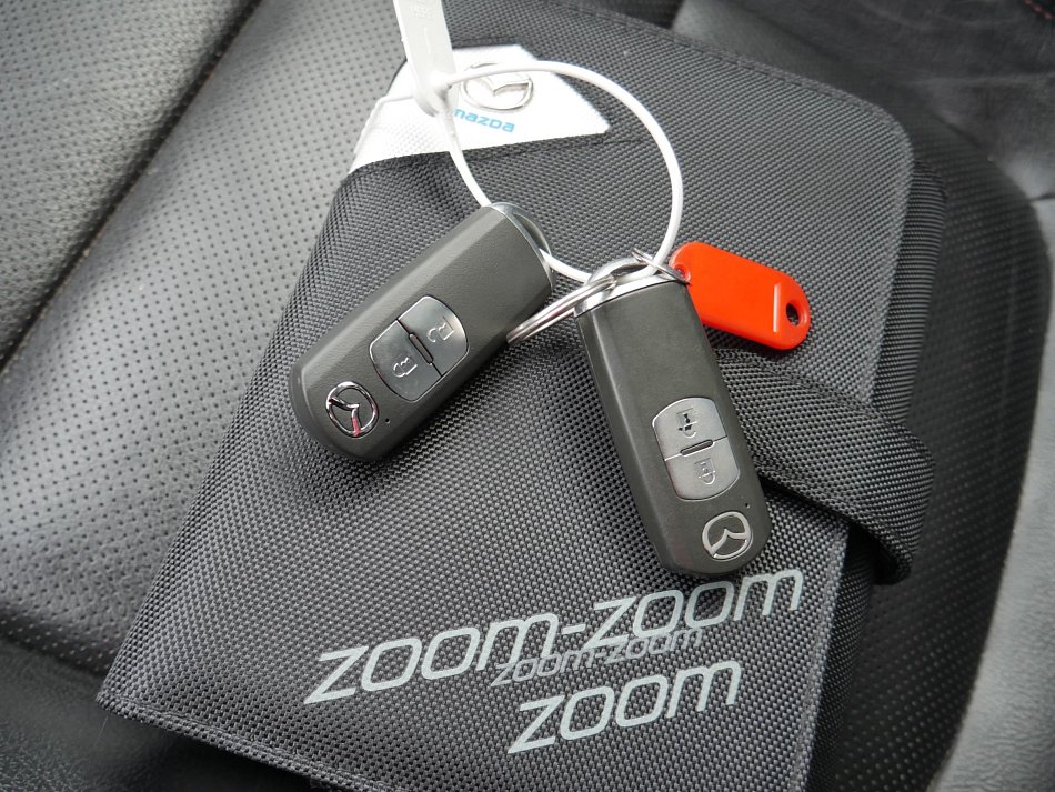 Mazda CX-5 2.0i  4x4