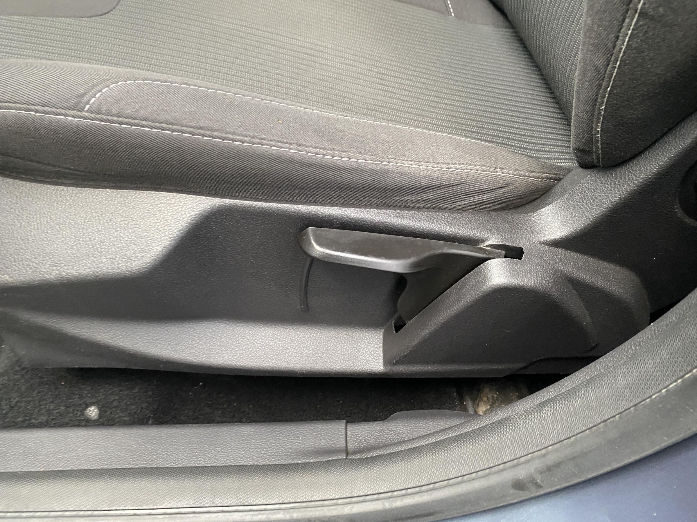 Ford Focus, 2012 - pohled č. 14