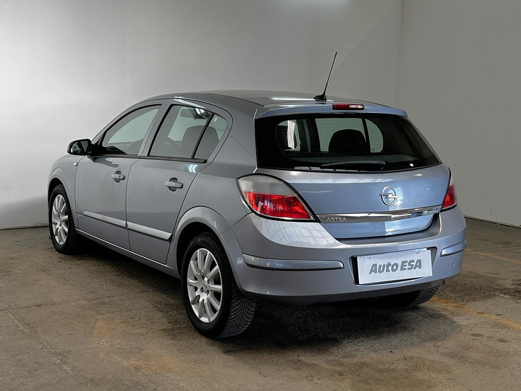 Opel Astra 1.6 i 