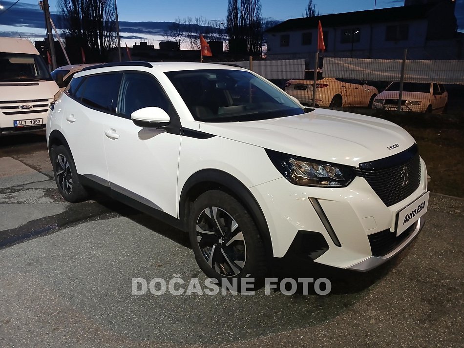Peugeot 2008 1.2PT 
