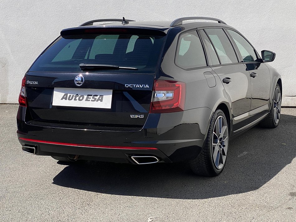 Škoda Octavia III 2.0 TDi RS