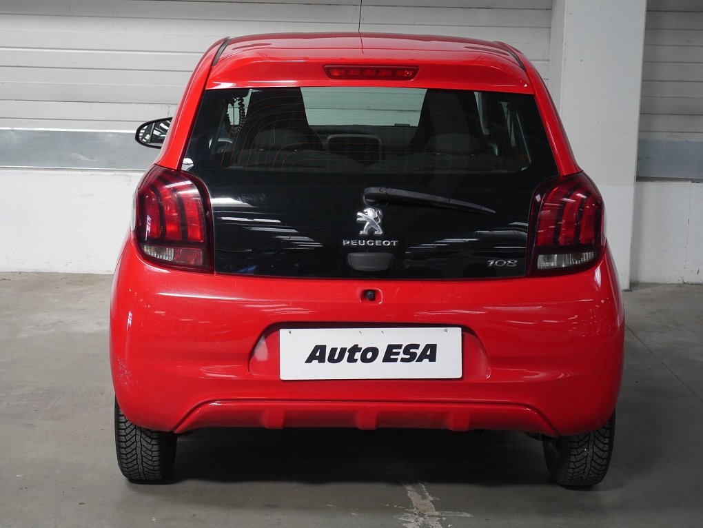 Peugeot 108 1.0i 