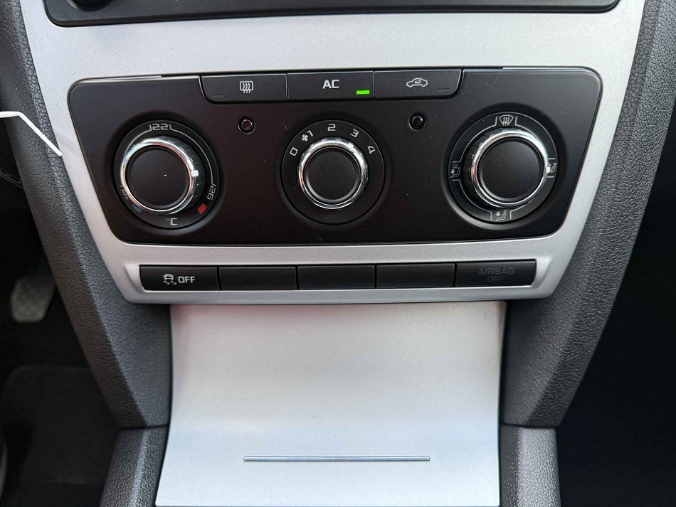 Škoda Octavia II 1.2 TSi Ambiente