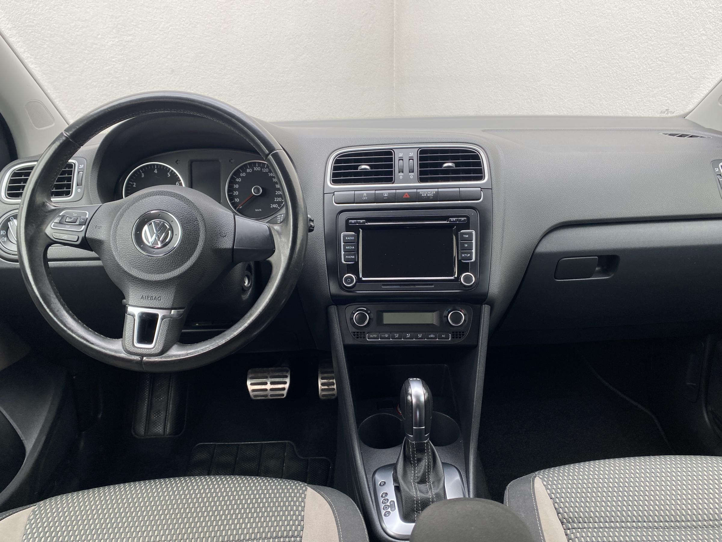 Volkswagen Polo, 2011 - pohled č. 9