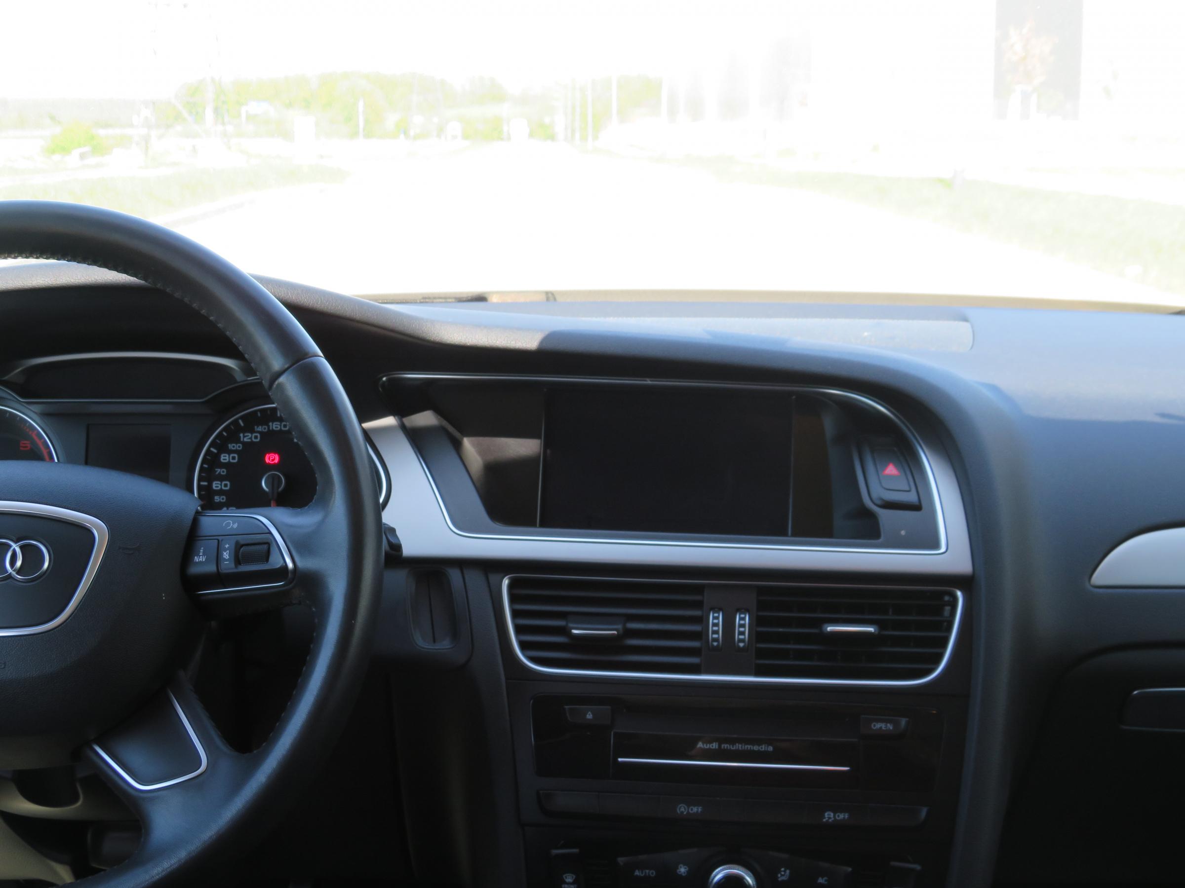 Audi A4, 2014 - pohled č. 13