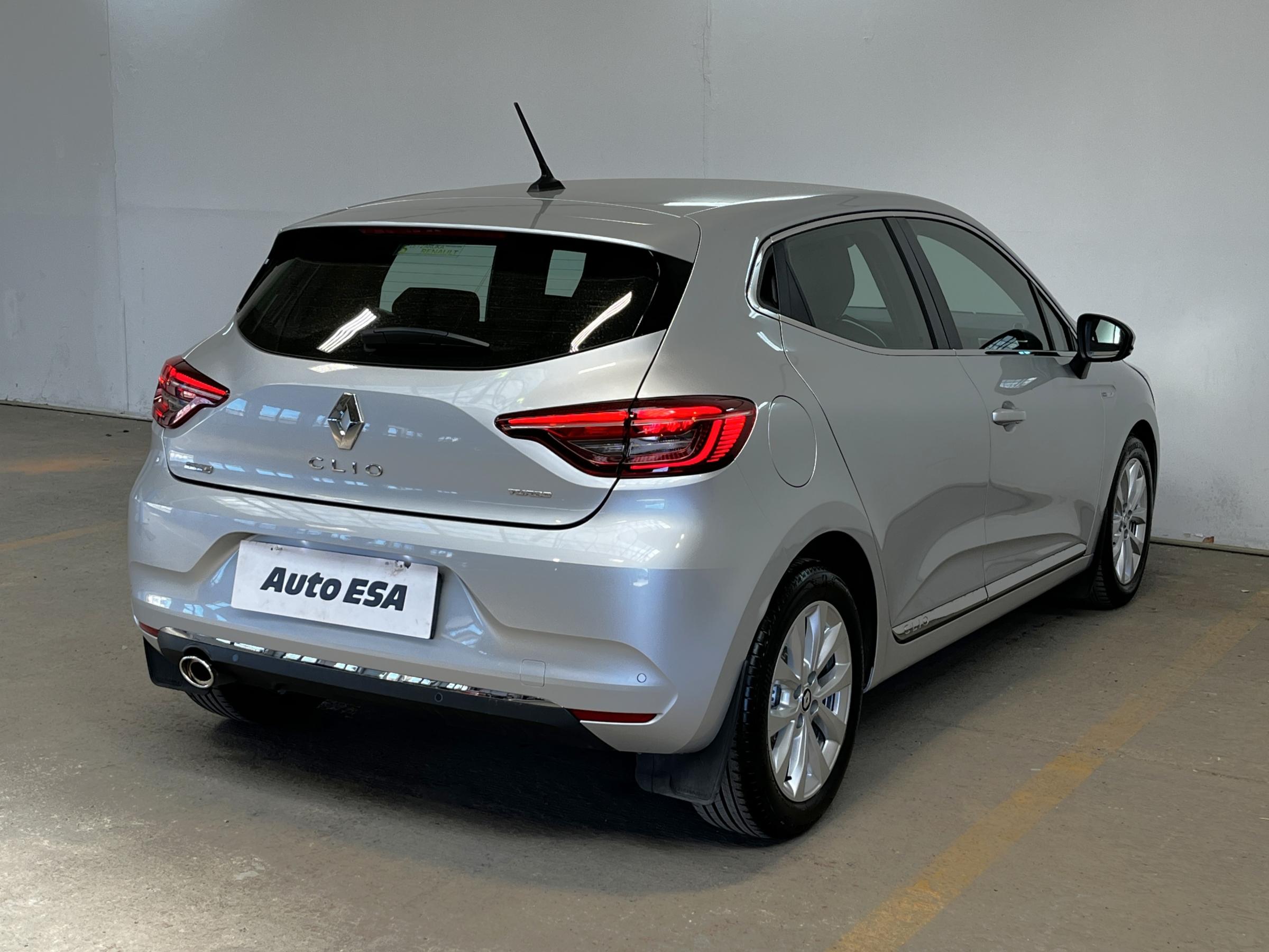 Renault Clio, 2022 - pohled č. 4