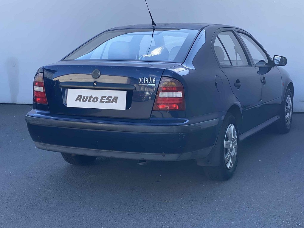 Škoda Octavia 1.6i 