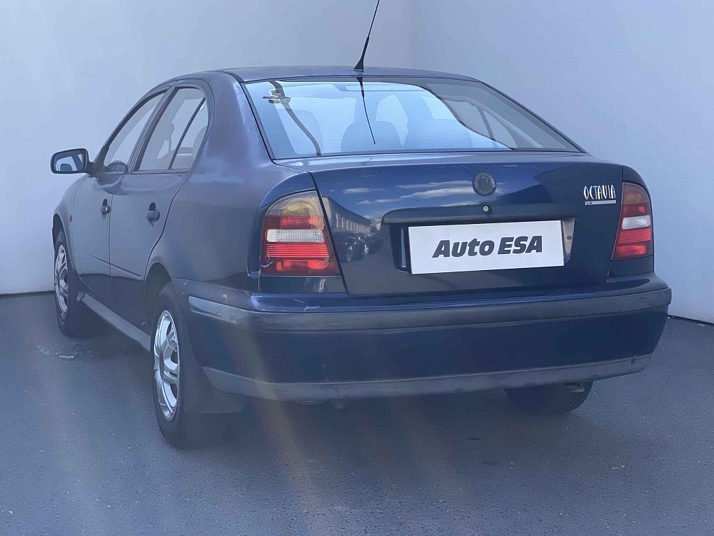Škoda Octavia 1.6i 