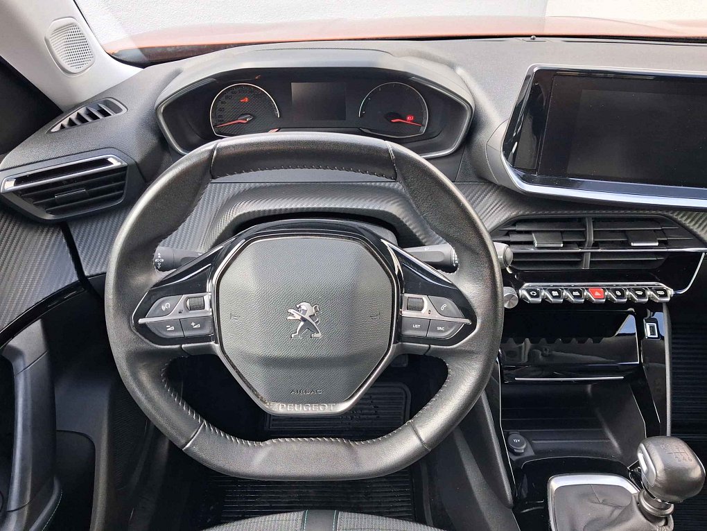 Peugeot 2008 1.2 PT Allure