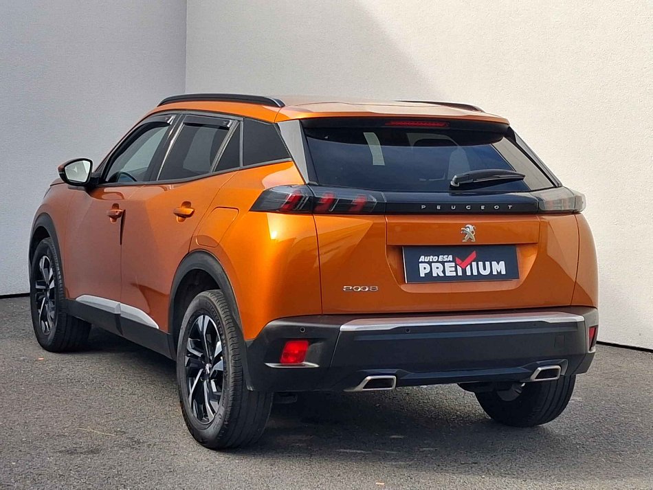 Peugeot 2008 1.2 PT Allure