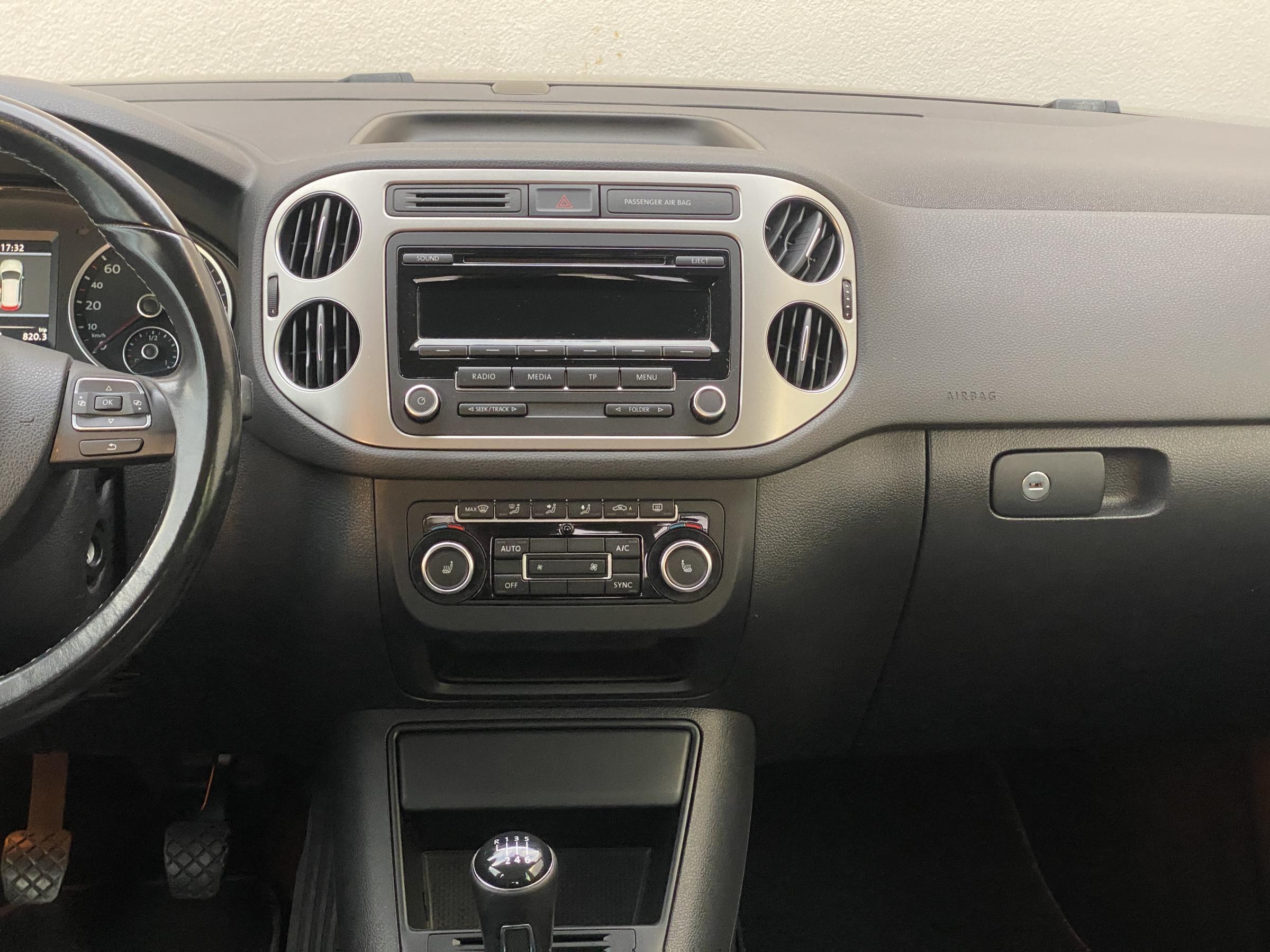 Volkswagen Tiguan, 2013 - pohled č. 12