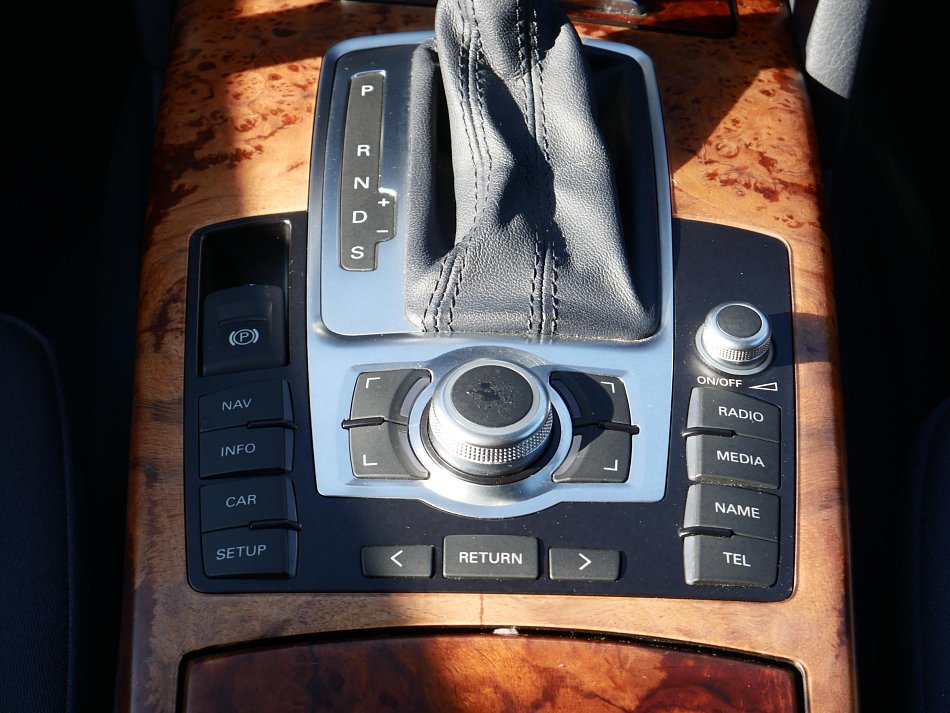 Audi A6 3.0 TDi  Quattro