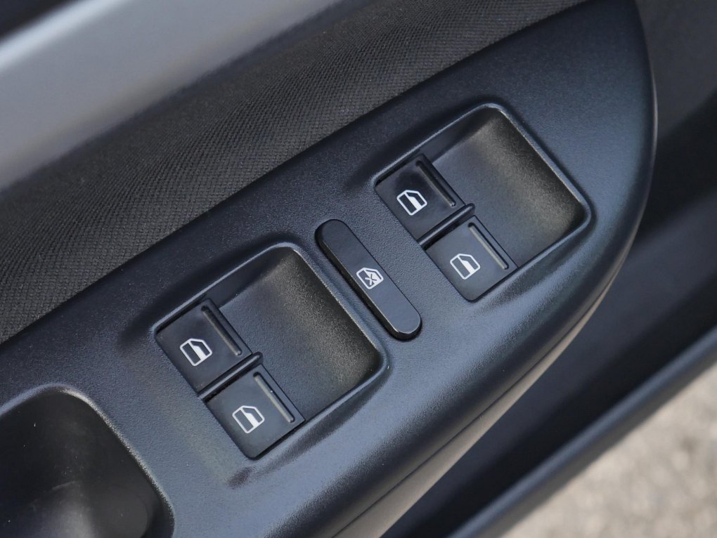 Škoda Octavia II 1.6 TDi Ambition