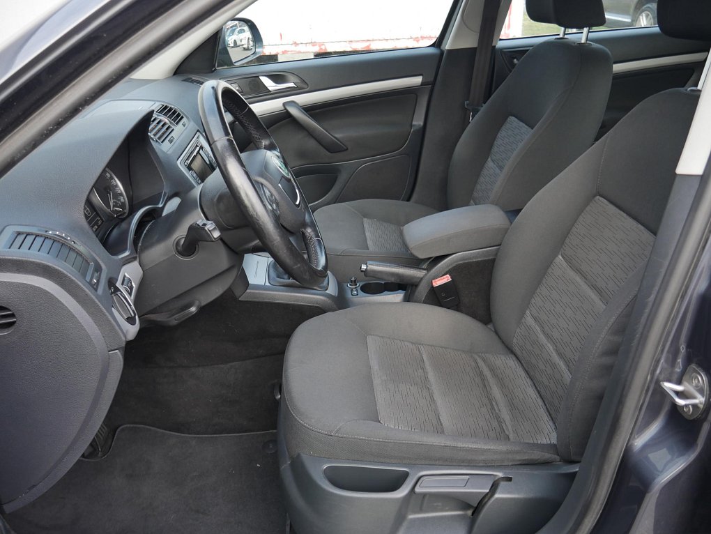 Škoda Octavia II 1.6 TDi Ambition