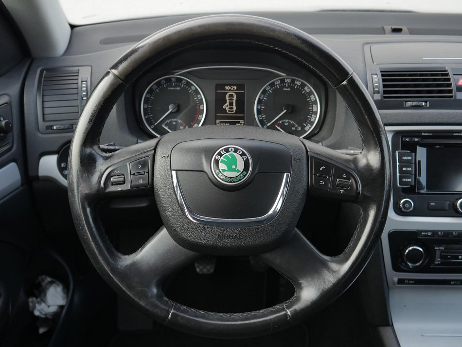Škoda Octavia II 1.6 TDi Ambition