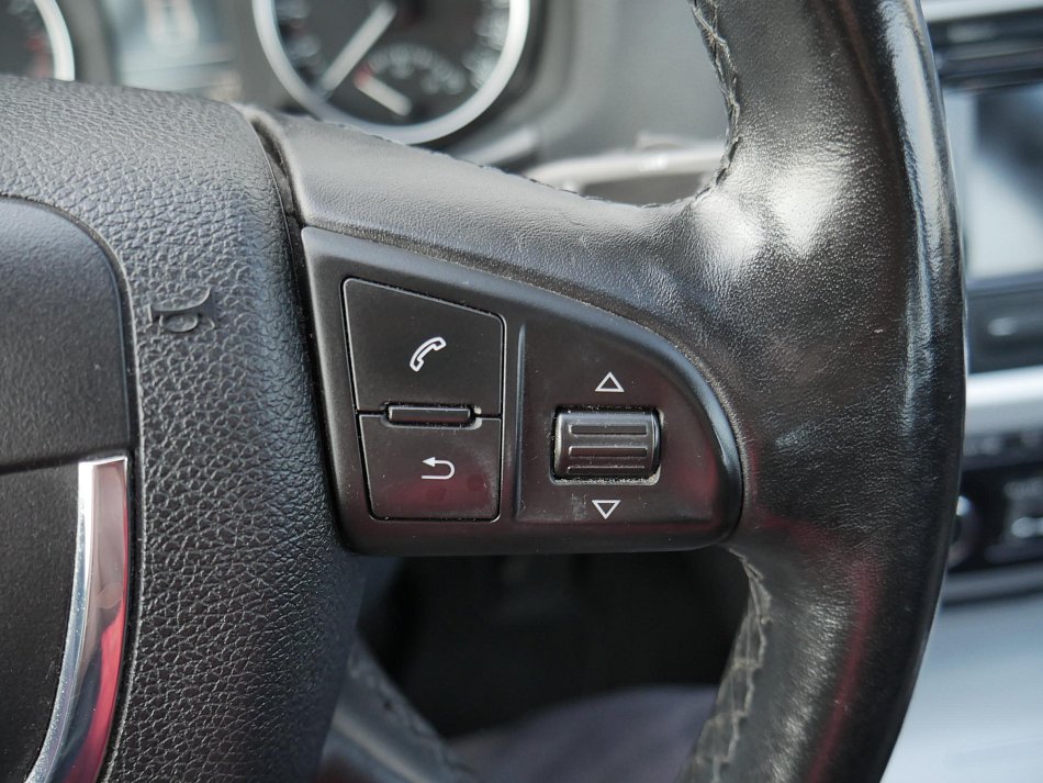 Škoda Octavia II 1.6 TDi Ambition