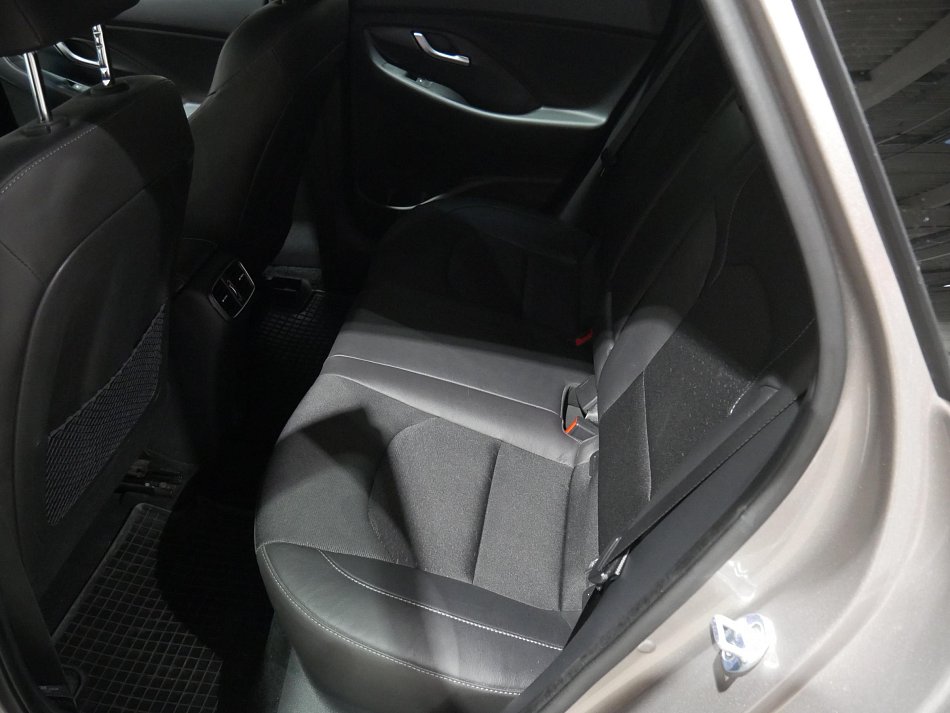 Hyundai I30 1.4 T-GDi 