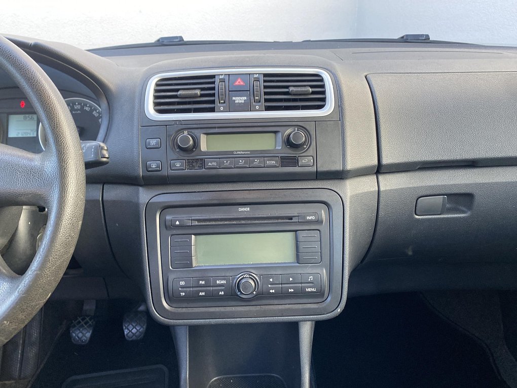 Škoda Fabia II 1.6 16V Ambiente