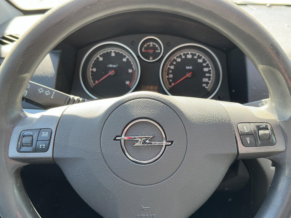 Opel Astra 1.7CDTI 