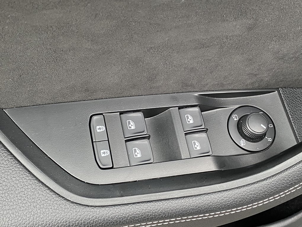 Škoda Superb III 2.0 TDi SportLine 4X4