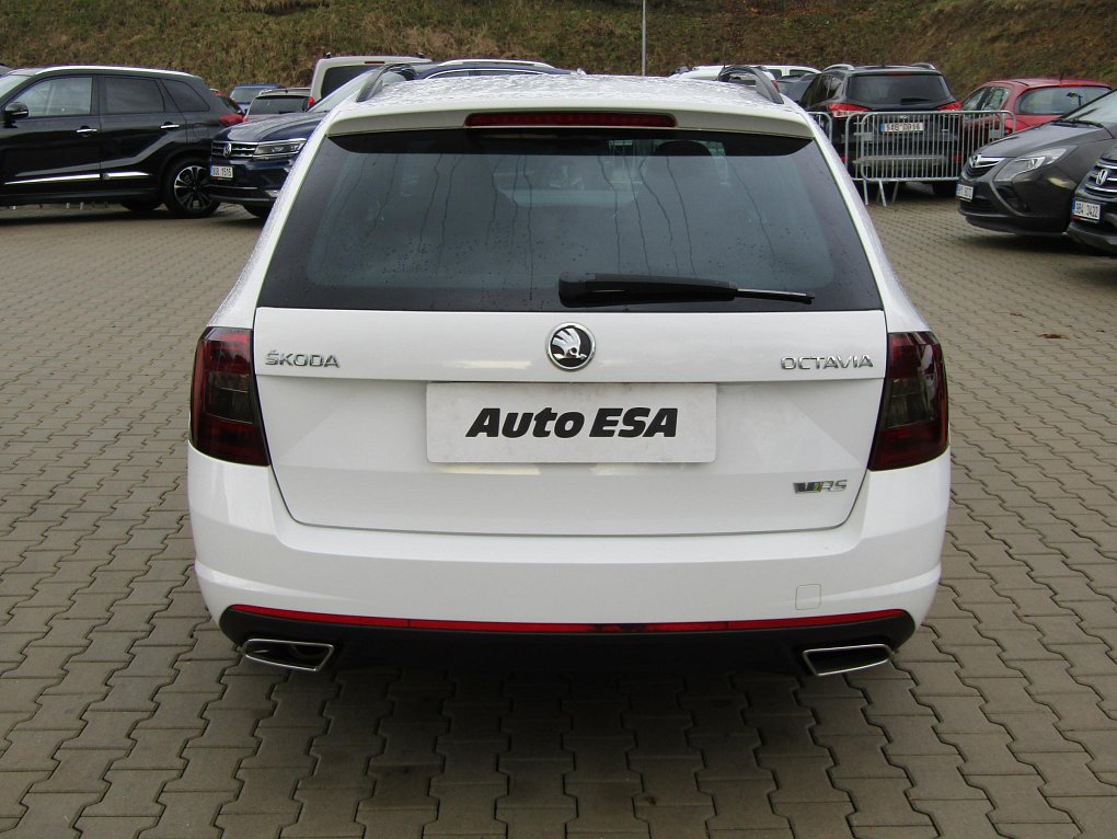 Škoda Octavia III 2.0 TDi RS