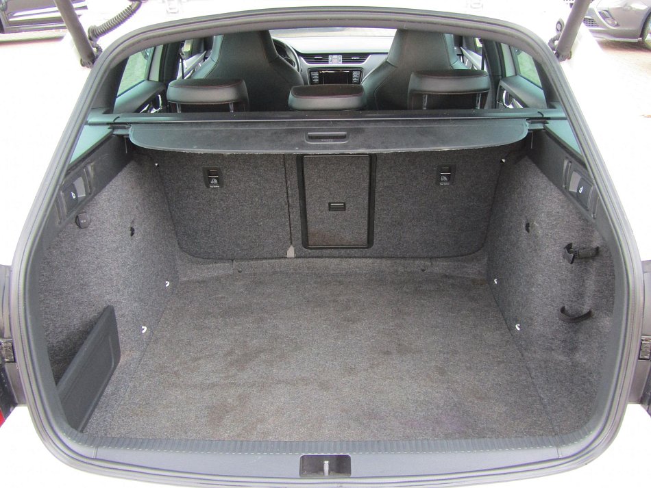 Škoda Octavia III 2.0 TDi RS